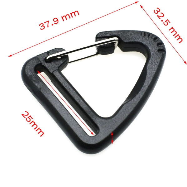 Карабін трикутний